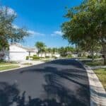 Buying a Property in Florida: What You Should Know About CDD and HOA